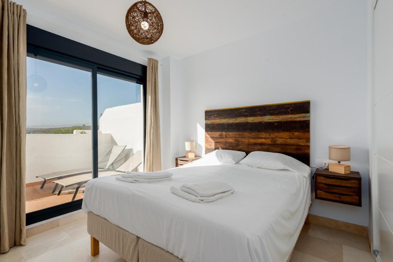 קסרס Lotus 2401 - Beautiful Apartment With Pool & Sea View מראה חיצוני תמונה